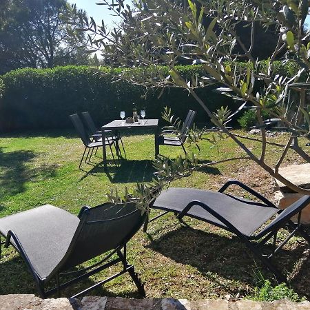 Garden Apartment Pjescana Uvala Luaran gambar